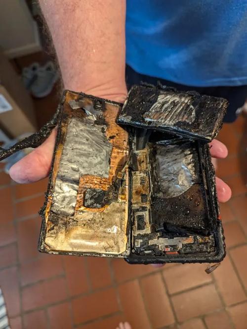 iphone6电池发热严重