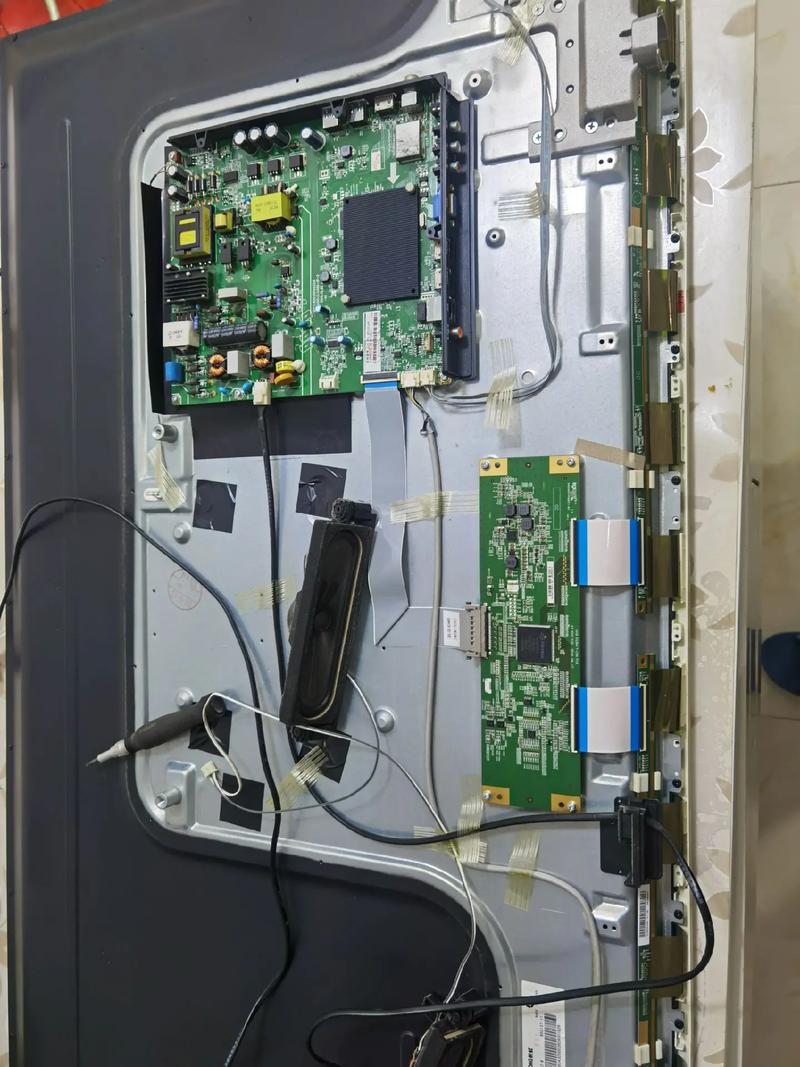 长虹LCD50寸大屏幕故障维修