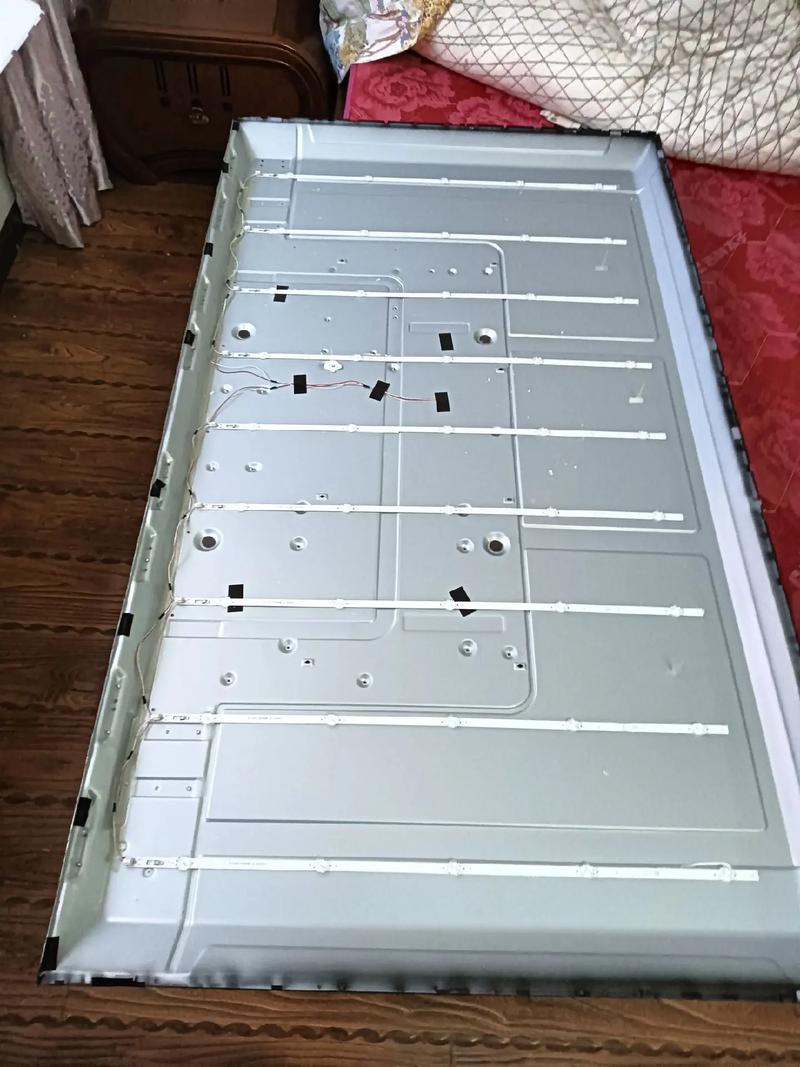 康佳LED32m60n故障维修