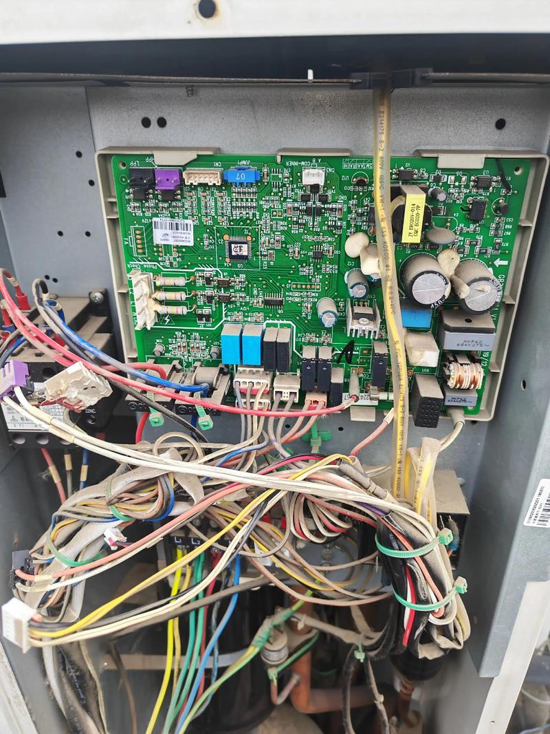 格力三p柜机压机热保护什么故障