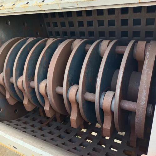 二手的废铁丝破碎机