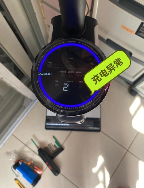 佳能电池充电指示灯一直闪