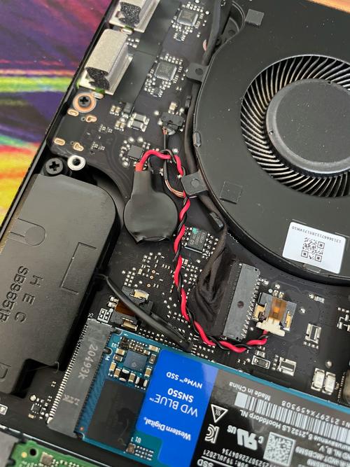 笔记本cmos电池在哪里