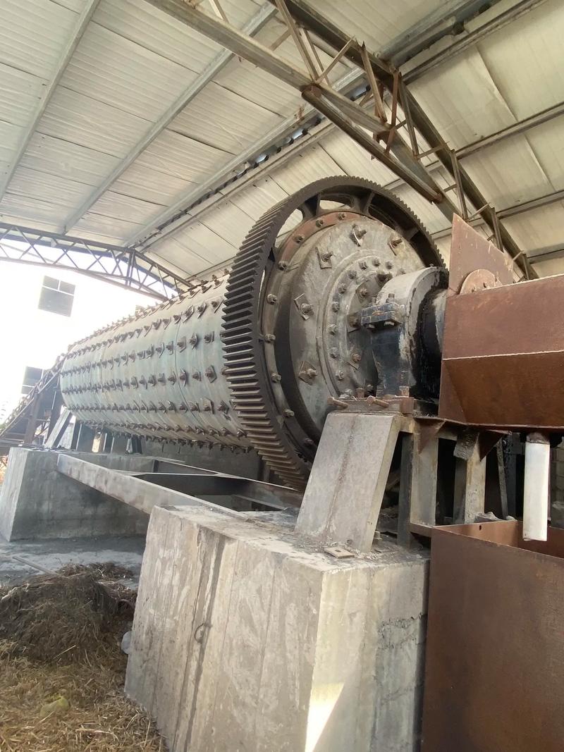 水泥厂立磨废铁回收