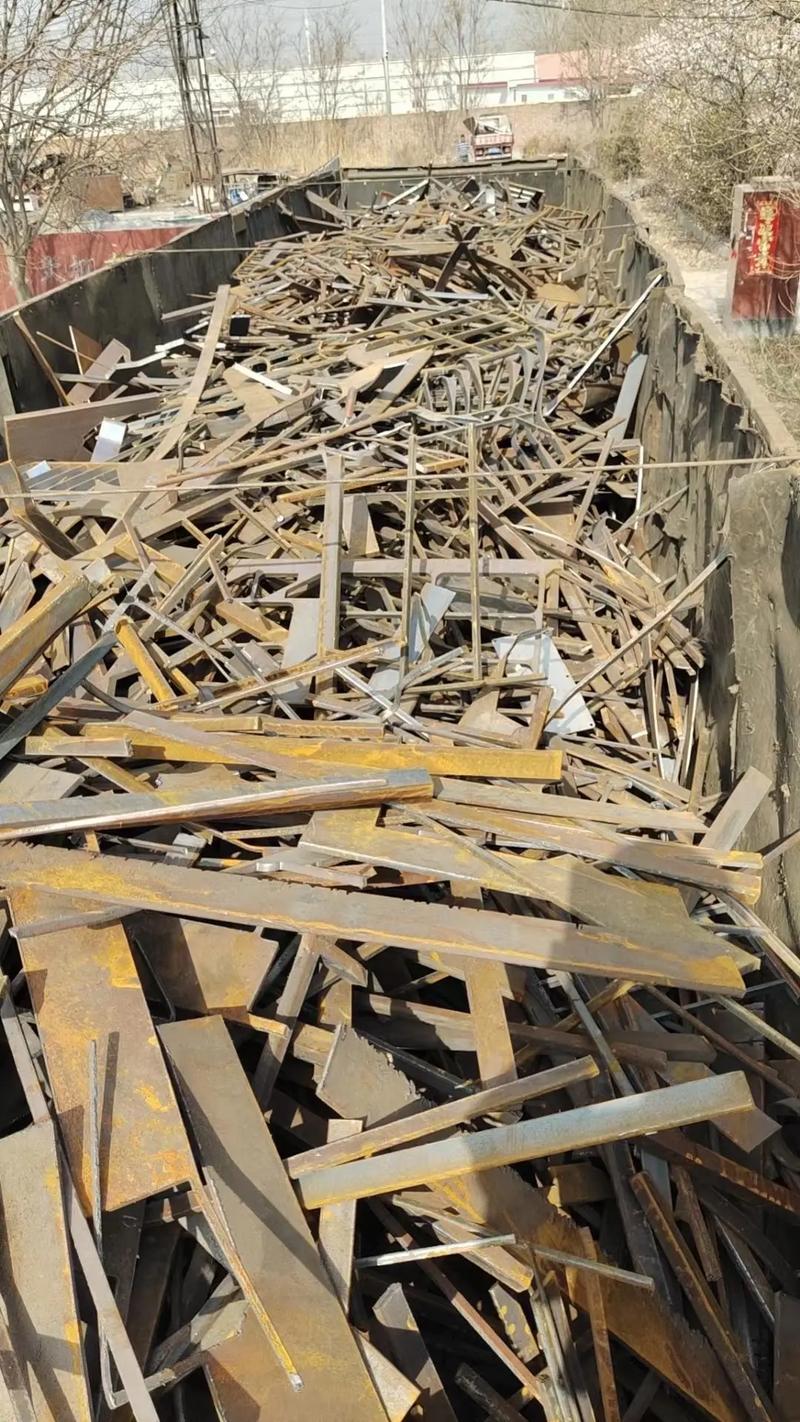 唐山市哪有收废铁的