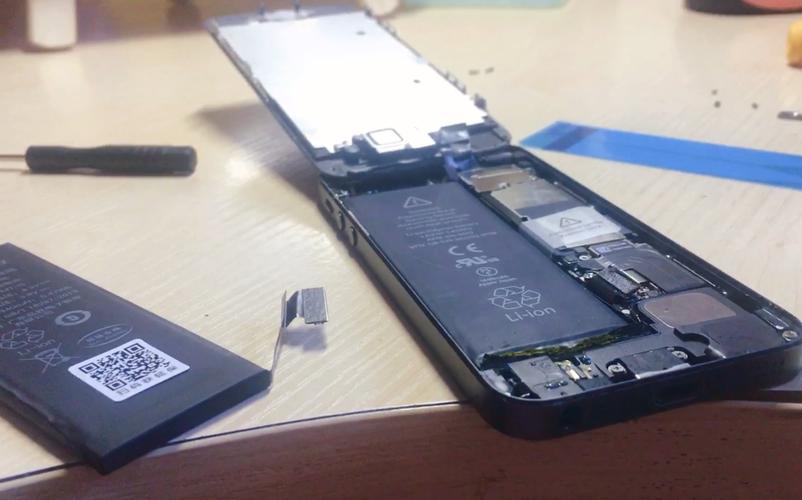 iphone5换电池教程