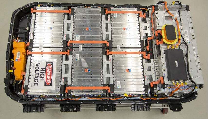 电动汽车的电池是什么电池