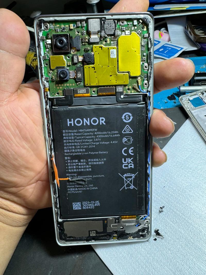 荣耀6换电池后冲不上电