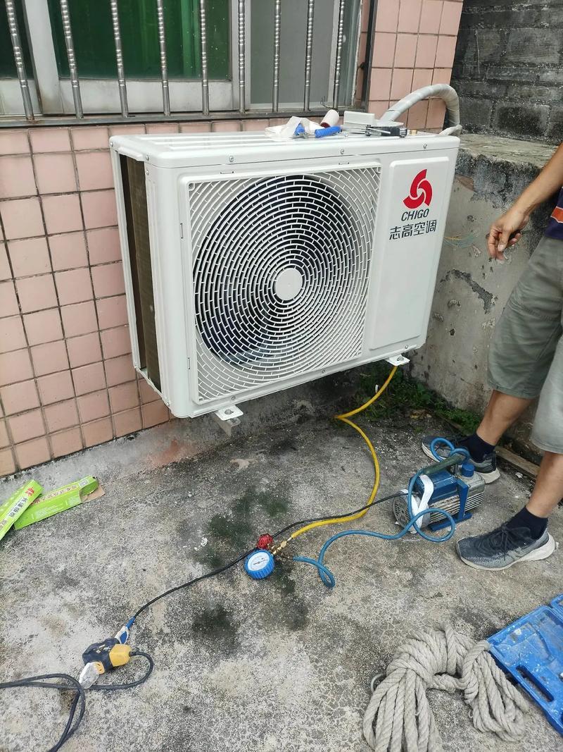 志高三匹220v柜机e7故障