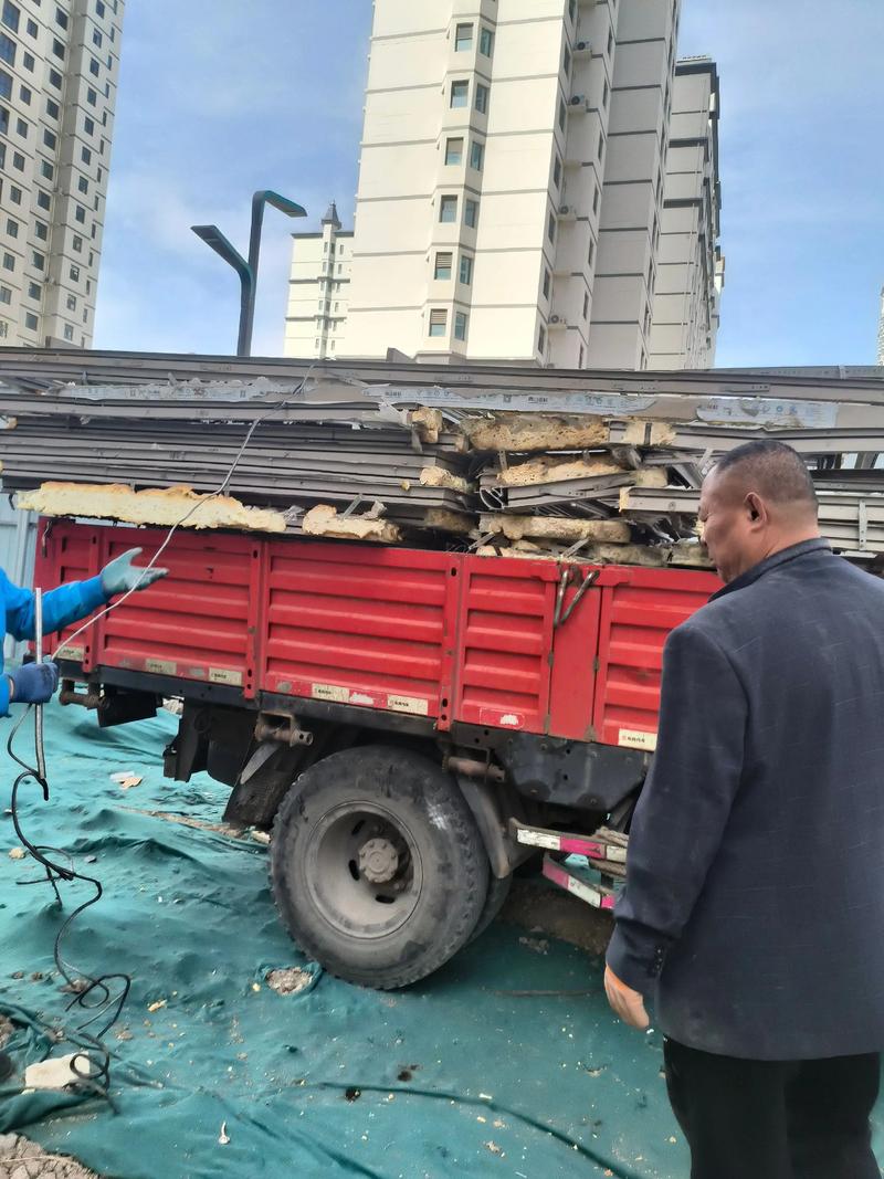 河北收废铁人的电话