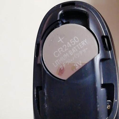 泰捷盒子遥控器电池型号