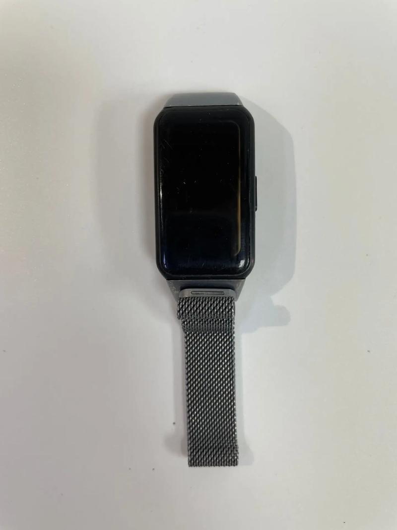 华为荣耀6能不能换电池