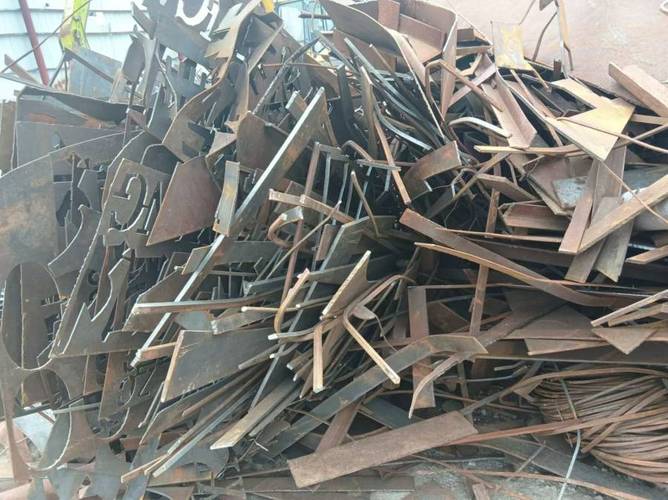 湖州钢铁厂需要废铁