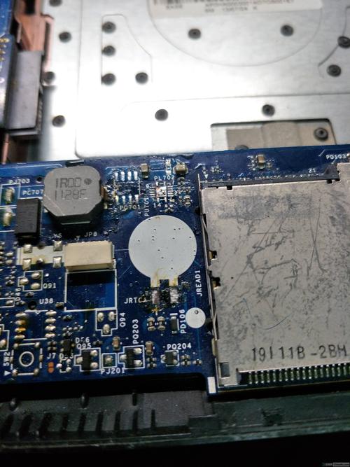 联想y470电池不充电