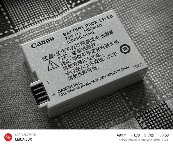 佳能600d用什么电池