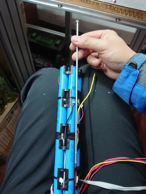 小米助力自行车 拆电池