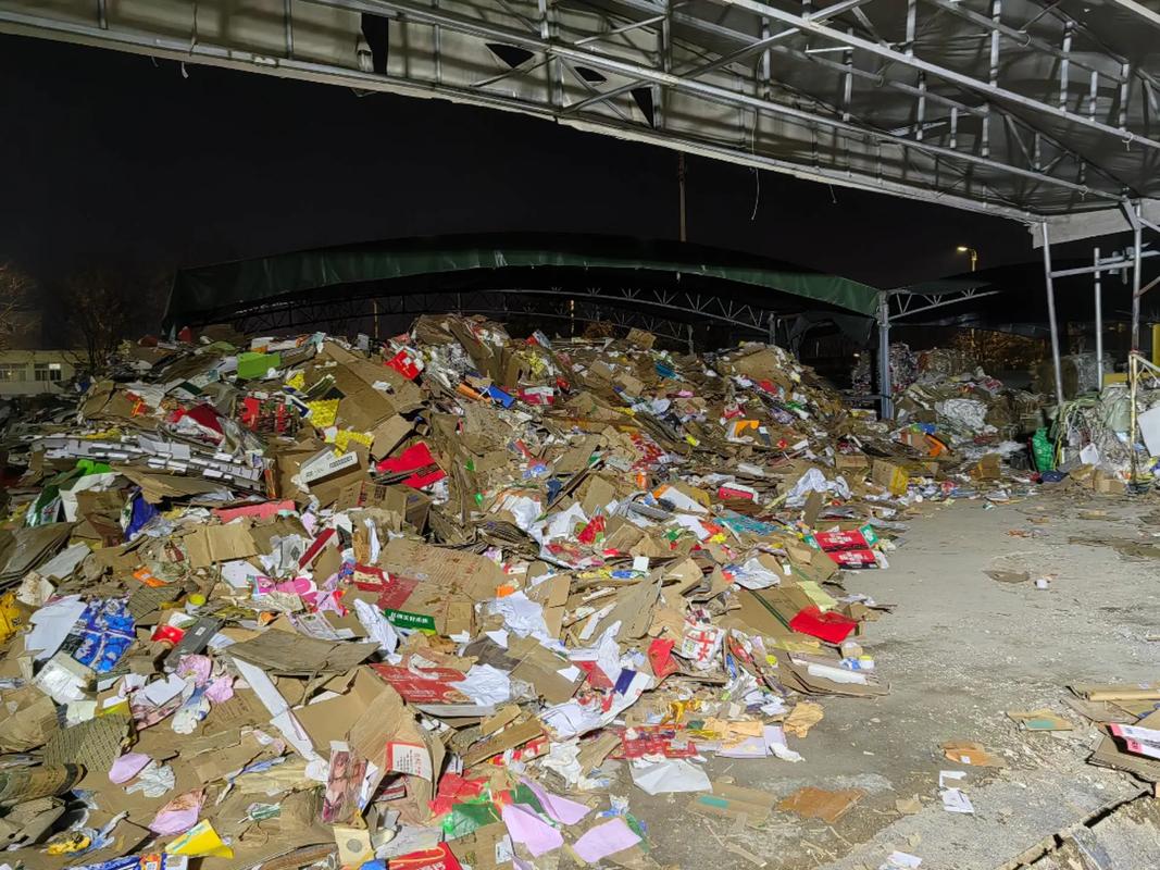 废纸回收和废铁回收