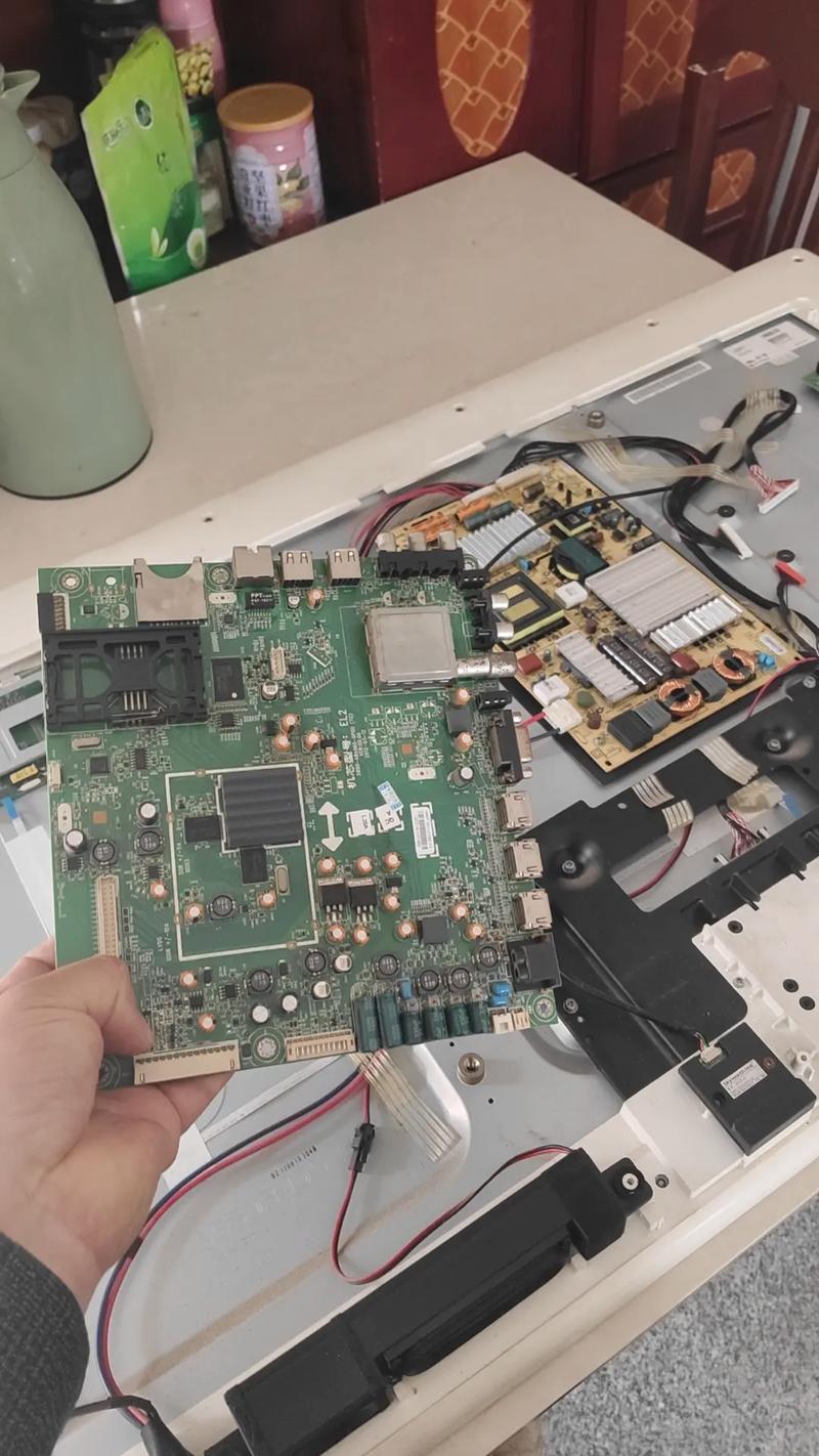 创维47e730a电源板故障