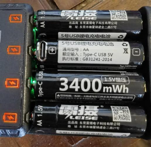 d7100电池能用多久