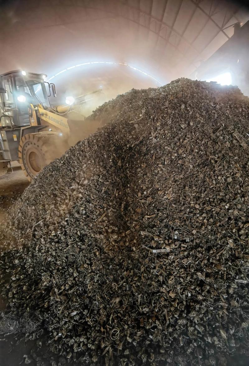 内蒙古废铁破碎料