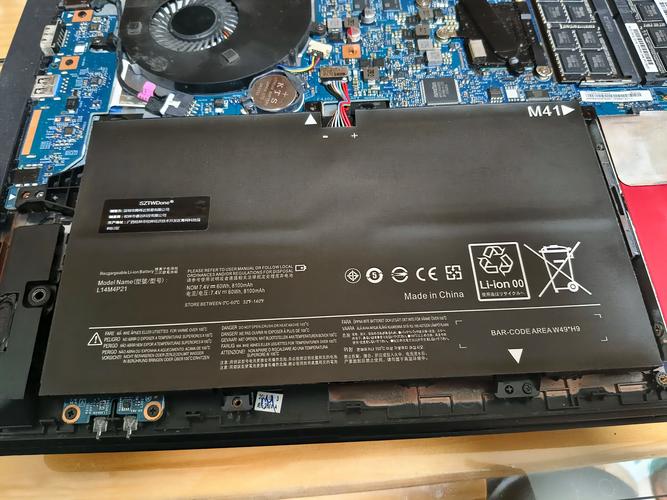 笔记本 玩游戏 装电池