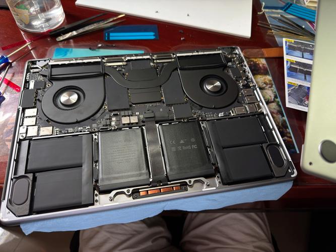 笔记本 玩游戏 装电池