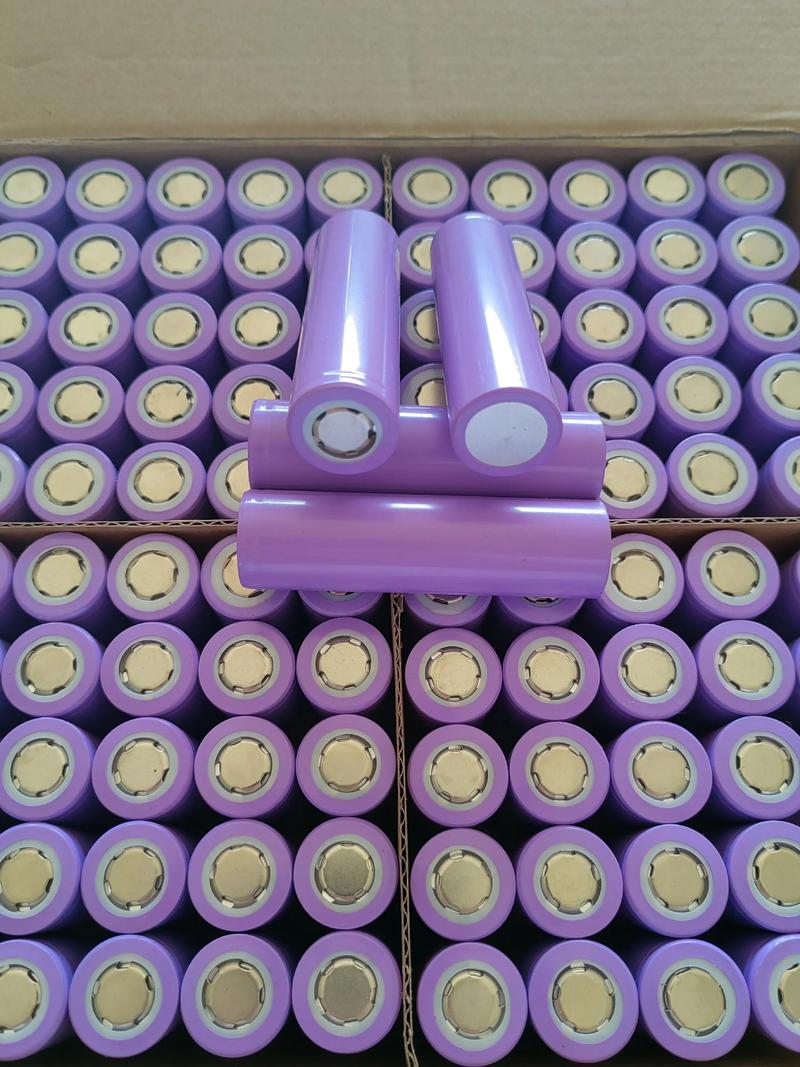 比18650大的锂电池