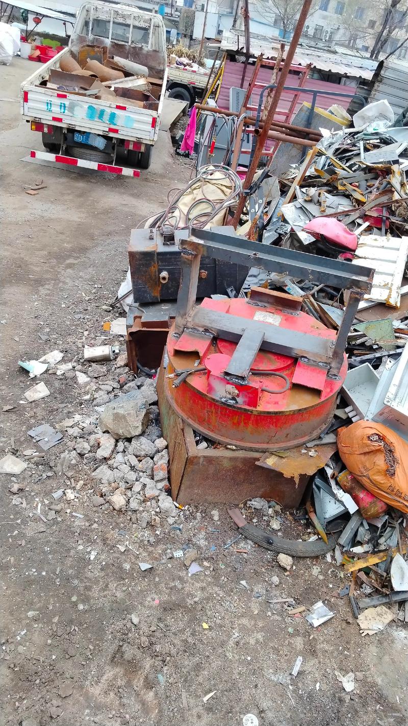 废钢和废铁哪个重