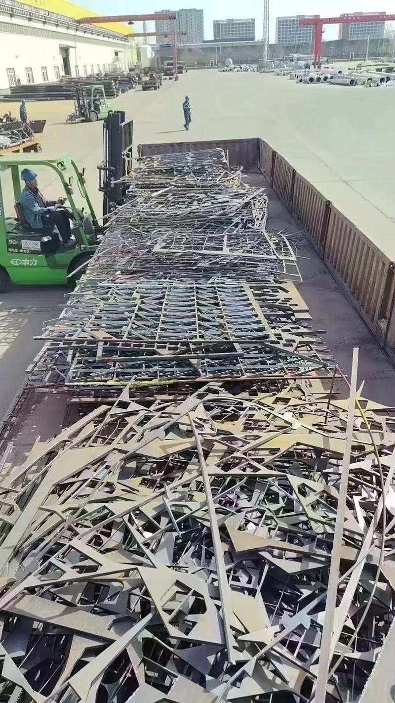 废钢和废铁哪个重